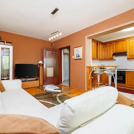 Antonia Appartement *